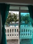 Los Pinos Beach Club Manzanillo