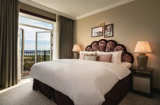 Rox Resort Hotels in 