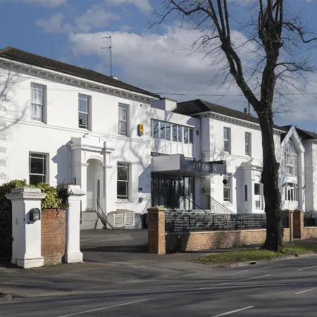 The Jephson Hotel, BW Signature Collection Отели рядом с достопримечательностью «Бизнес-парк Stoneleigh Park»