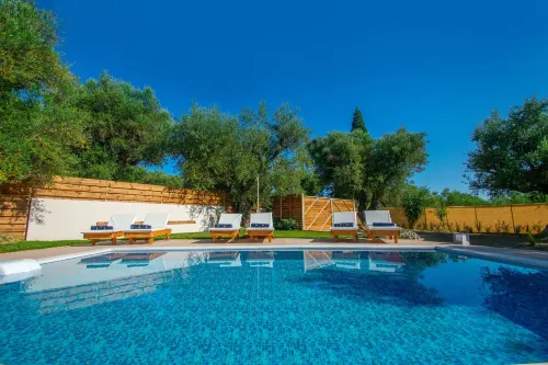 Zante Lagos Holiday Homes