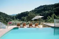 Young Hotels Denia - Bed and Breakfasts