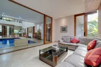 Collection O near Universitas Pelita Harapan formerly Ohana Residence Karawaci - 3-Star