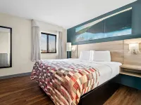 Red Roof Inn & Suites Tomah Hotels in Tomah