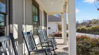 Fowlkes Street by AvantStay Minutes from Historic Main Street Short Drive to Downtown Nashville - 3 星級
