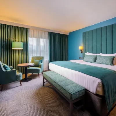 Hotel Killarney Hotels near St Mary’s Cathedral