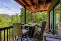 Moose Shack - Mountain Views · Spa King Suite · Game Room · 3 Patios