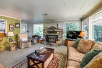 Outdoor Adventure: Tranquil Creekside Retreat