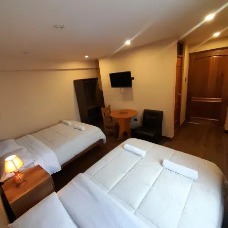 Laguna House