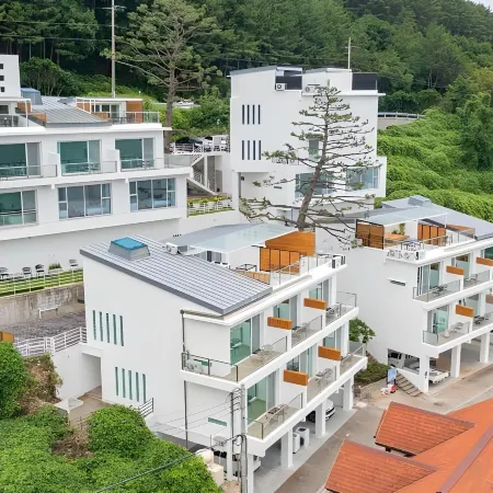 Geoje Casa del Mundo D Dong