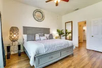 Modern Home Near DFW: Work, Play + Relax! - 2 stjerner