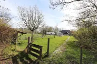 Cozy Chalet With a View Over the Fields - Homestays