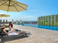 Novotel Suites Yogyakarta Malioboro - Pools