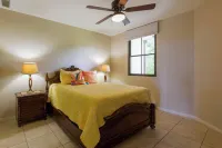 Stunning Oceanview Condo w/ Exceptional Views & Resort-Style Amenities