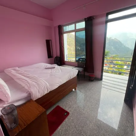 Hotel Shri Narayan & Restaurant