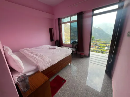 Hotel Shri Narayan & Restaurant