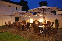 Cleon Villas Pension - Bed & Breakfasts