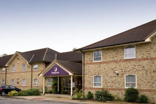 Premier Inn Boston - parking