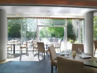 Seminaris Hotel Leipzig Отели рядом с достопримечательностью «Концертный зал Felsenkeller»