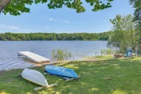 Boating and Swimming On-site! Lakefront Cadillac - Wifi