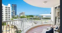 Phoenician Resort - Mountain view