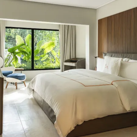 Blue Monkey Hotel & Beach Club