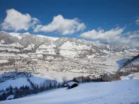 Chalet in Kirchberg near Ski Lift & Sauna - Hot Tub