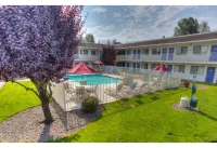 Motel 6 Troutdale, or - Portland East - Uima-altaat