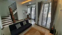 Villa A8adi Batu - บังกะโล