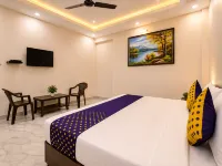 Goroomgo Shiv Ganga Guest House Varanasi - Excellent Customer Choice -Best Seller - Bãi đậu xe