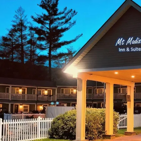 Mt. Madison Inn & Suites Hotels in Gorham