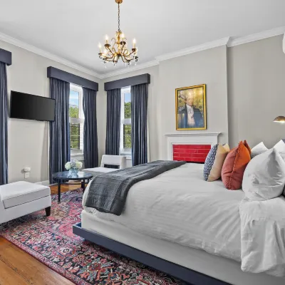 The Germantown Inn Hotels near Bicentennial Mall State Park