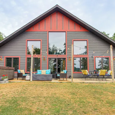 Modern Lakeside Chalet on Crow Wing Chain w/ Dock!