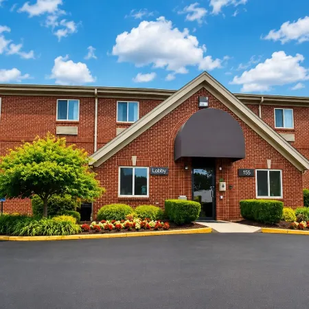Welcome Suites Hazelwood