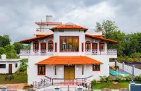 Alaya Stays Sreelakam 4BHK with Pvt Pool - 4-Star
