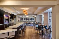 DoubleTree by Hilton Irvine Spectrum - bar