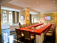 Carlton Lausanne Boutique Hôtel Hotels near Delices