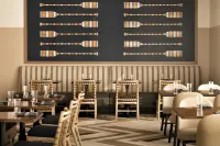 Oshkosh Marriott Waterfront Hotel & Convention Center - バー