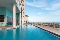 Hampton Inn and Suites Panama City Beach/Beachfront - spa