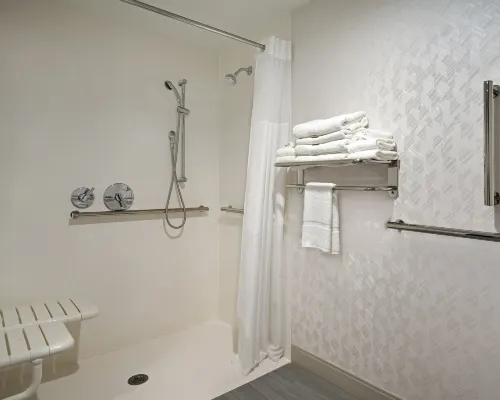 Hampton Inn Boston/Cambridge Photos