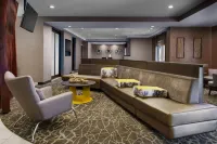 SpringHill Suites Manchester-Boston Regional Airport - موقف سيارات
