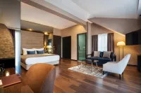 Saint Ten Boutique Hotel, Small Luxury Hotels - Wifi