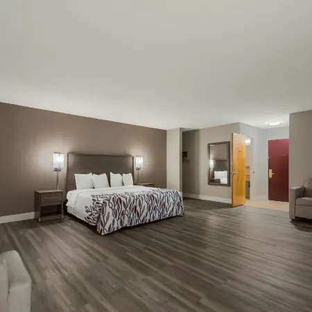 Red Roof Inn & Suites Vineland - Buena