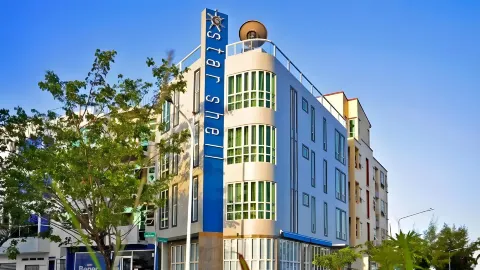 Star Shell in Malé