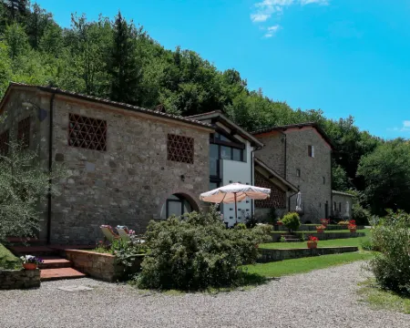 La Fonte โรงแรมในDicomano