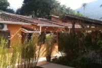 Pousada Quatro Estações Paraty Các khách sạn ở Pereque