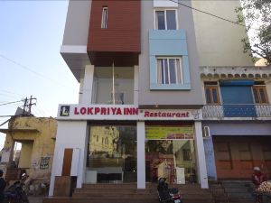 Hotel Lokpriya Inn