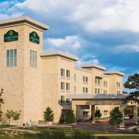 La Quinta Inn & Suites by Wyndham Austin - Cedar Park