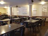 Pocaterra Inn and Waterslide Hotels in Canmore