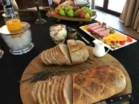 Shangri-La Manor Hotels in Wilderness