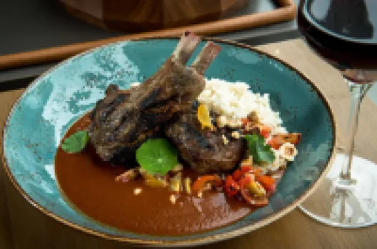 Hi-Lo Hotel, Autograph Collection